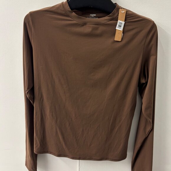 SKIMS Fits Everybody LONG SLEEVE T-SHIRT - Picture 4 of 5